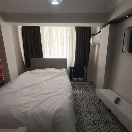 Lastbest Hotel מלון דירות איסטמבול