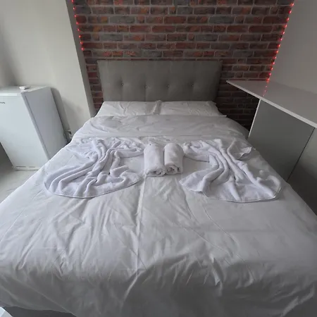 Lastbest Hotel 3* איסטמבול